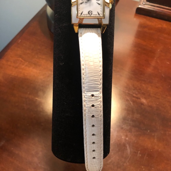 💎AquaSwiss Diamond & Rose Gold AVL Leather Watch - Picture 4 of 8